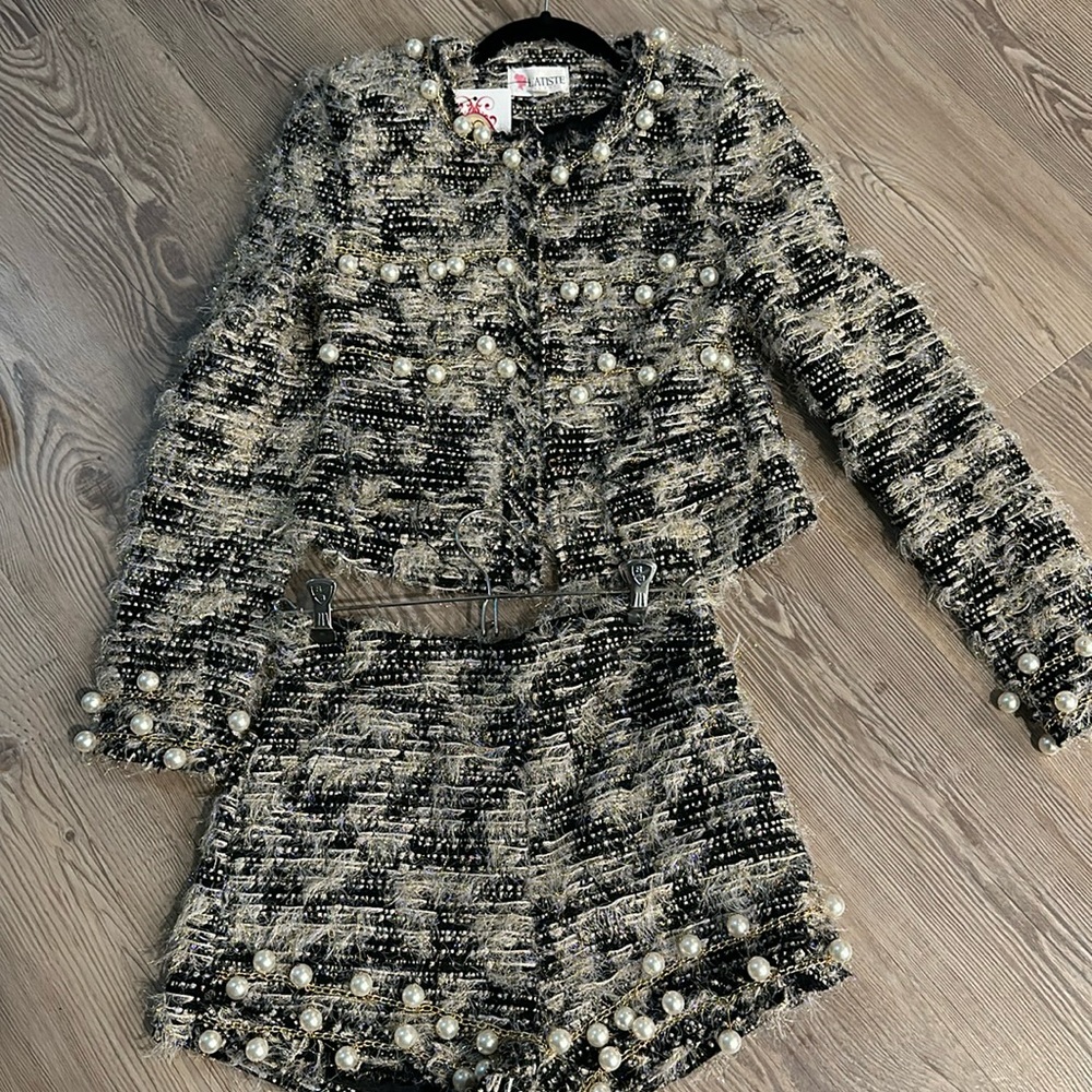 Two piece short suit tweed material